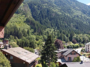 Grand 3 pièces à Chamonix avec balcon et parking - FR-1-517-15